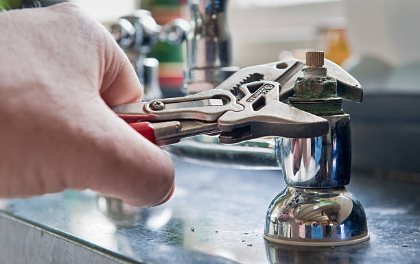 Best Water damage contractors near me  in Tracyton, WA